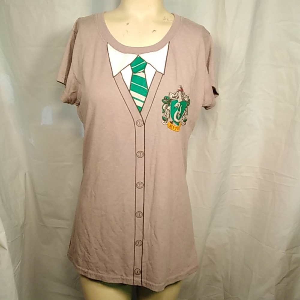 Slytherin student T-shirt